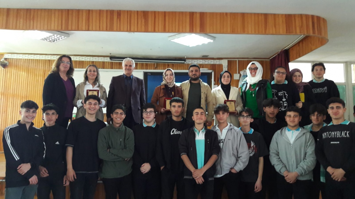 Akşehir Selçuklu Şehit Yunus Ertürk Anadolu Lisesi'nden 3. Kariyer Etkinliği